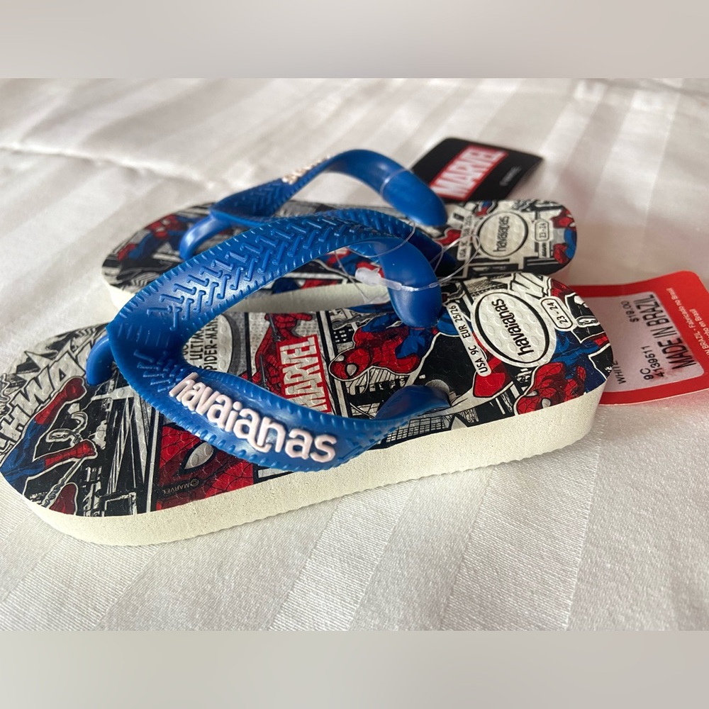 Spiderman Kids' Blue Marvel Flip Flops